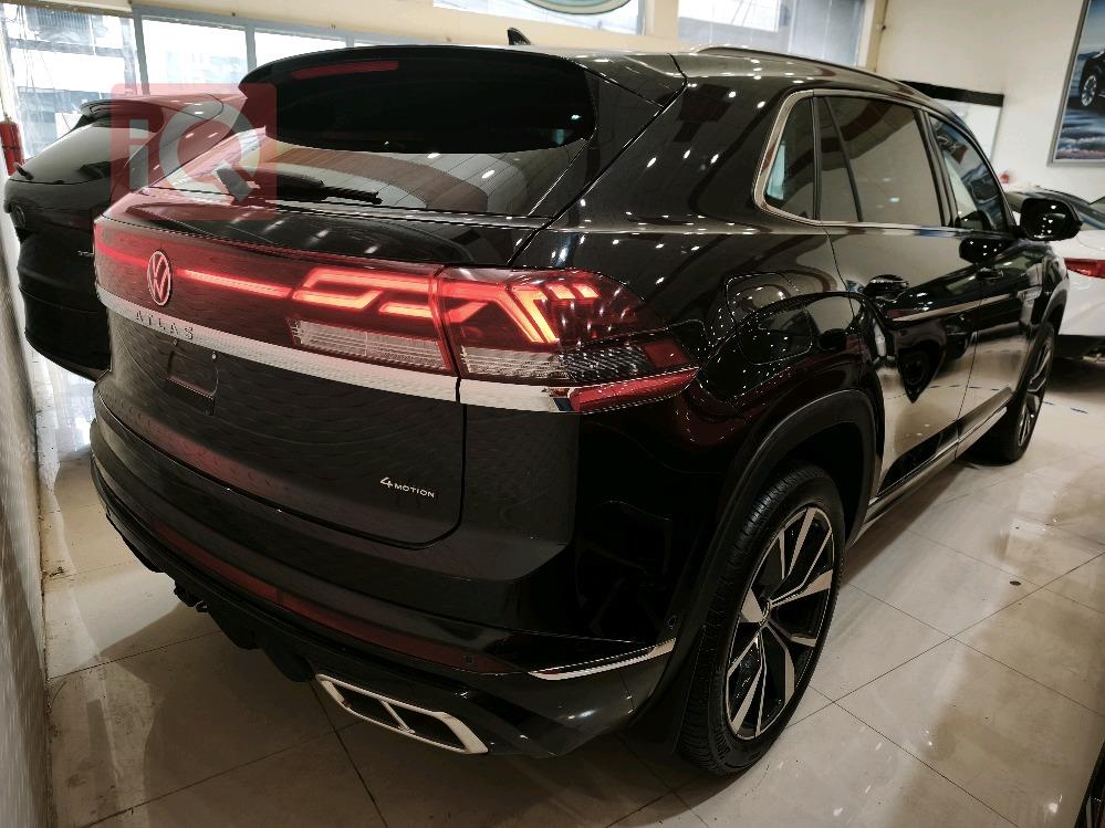 فولكسفاغن أطلس كروس سبورت